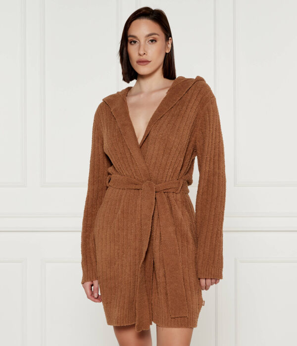 Халат Амари Regular fit Ugg, коричневый
Халат Амари Regular fit Ugg, коричневый