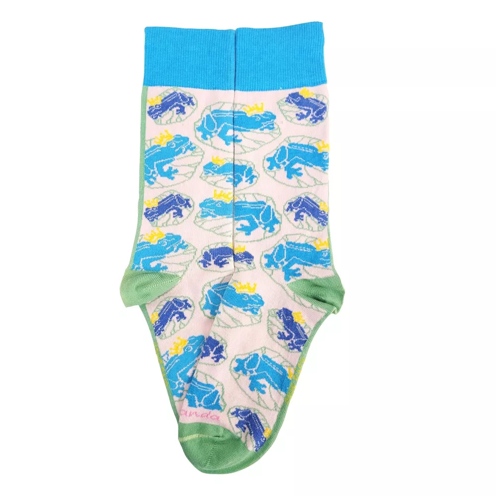 Носки «Лягушки на лилии» (сказка о царевне-лягушке) из серии «Панда для носков» (женские размеры, взрослые, средние)
Носки «Лягушки на лилии» (сказка о царевне-лягушке) из серии «Панда для носков» (женские размеры, взрослые, средние)