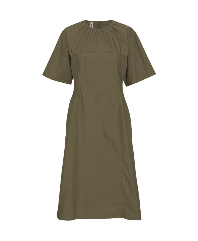 Платье с ромашкой Enkel Studio, зеленый
Платье с ромашкой Enkel Studio, зеленый