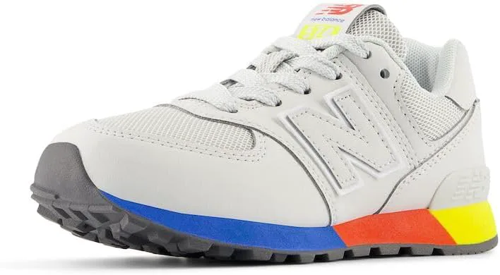 Кроссовки New Balance Kids' 574 V1 на шнуровке, серый
Кроссовки New Balance Kids' 574 V1 на шнуровке, серый