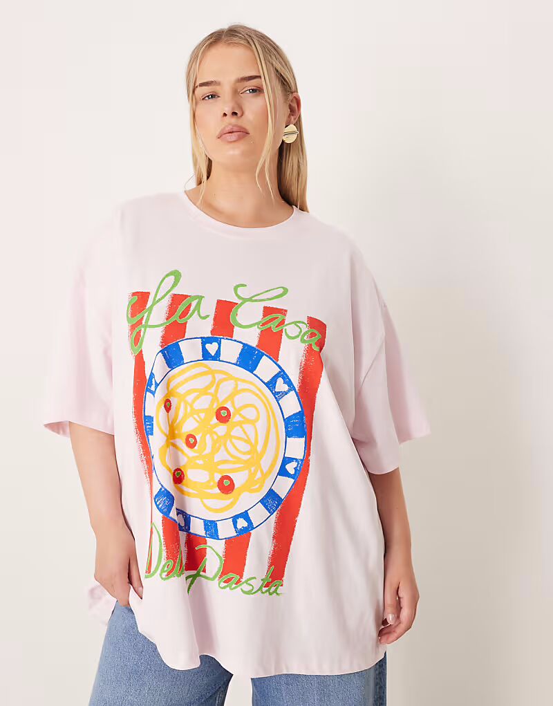 Футболка оверсайз Curve с изображением пасты розового цвета Asos Curve
Футболка оверсайз Curve с изображением пасты розового цвета Asos Curve