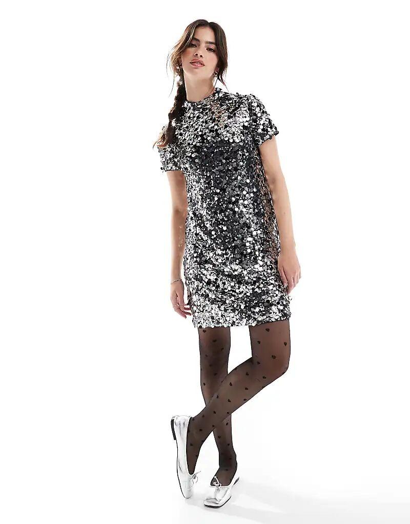 Футболка-мини-платье Superdry Sequin с серебристыми пайетками
Футболка-мини-платье Superdry Sequin с серебристыми пайетками