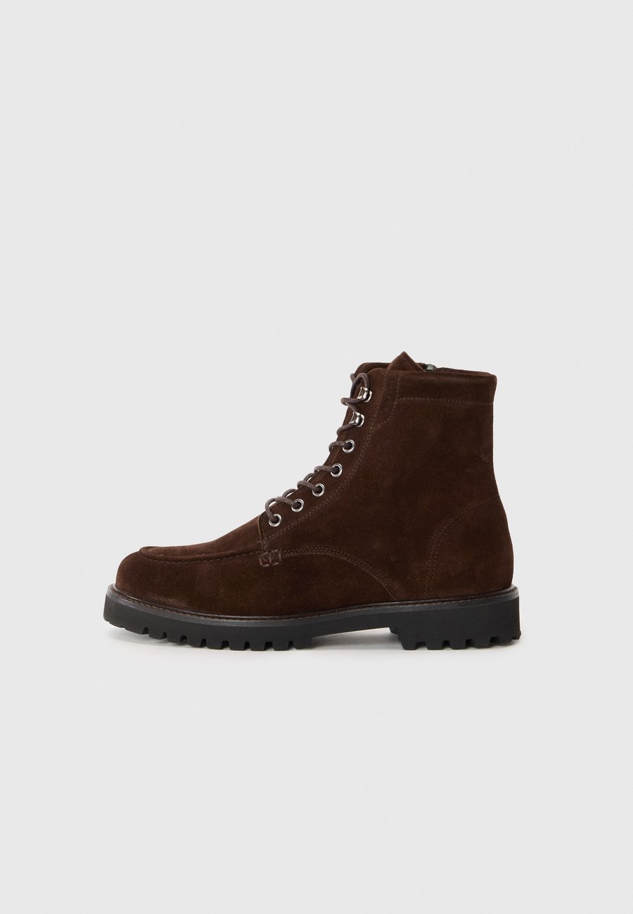 Ботинки Nubikk ETHAN HARVEY, Brown/Dark Brown
Ботинки Nubikk ETHAN HARVEY, Brown/Dark Brown