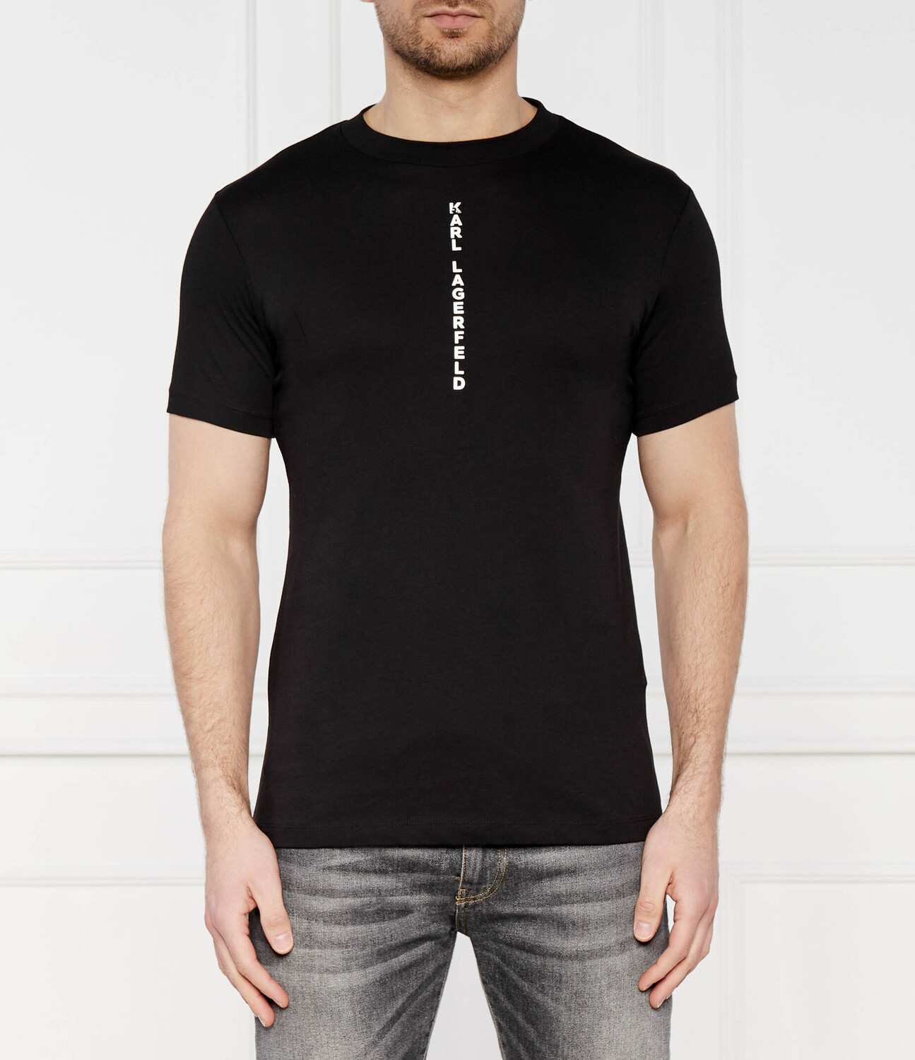 Футболка Karl Lagerfeld Regular Fit, черный
Футболка Karl Lagerfeld Regular Fit, черный