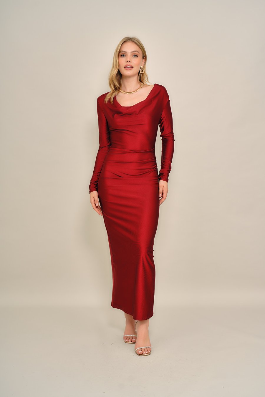 Платье WAL G. WENDY COWL NECK LONG SLEEVE, Wine/Bordeaux
Платье WAL G. WENDY COWL NECK LONG SLEEVE, Wine/Bordeaux