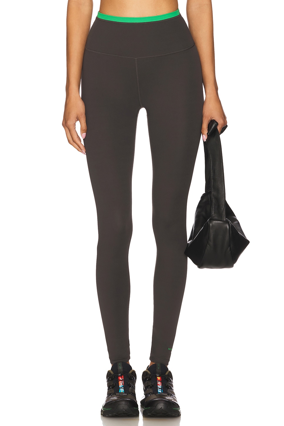 Леггинсы полной длины Vita P.E Nation, caviar & kelly green
Леггинсы полной длины Vita P.E Nation, caviar & kelly green