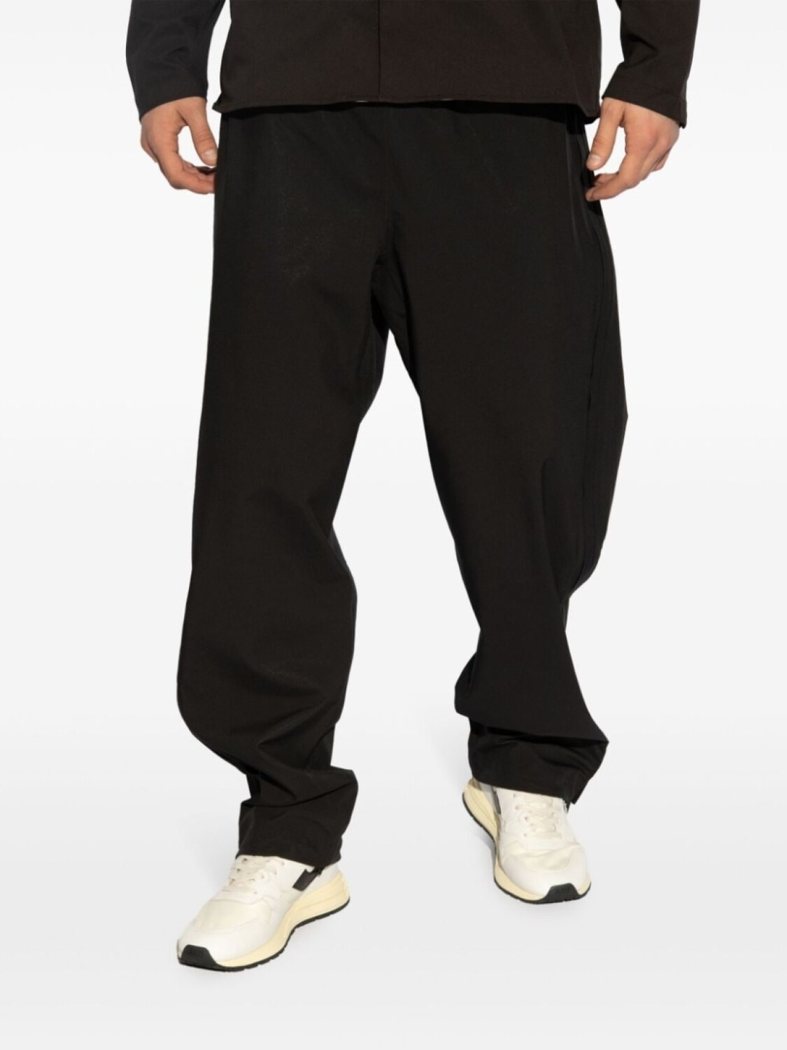 Norse Projects 3L Rain прямые брюки, черный
Norse Projects 3L Rain прямые брюки, черный