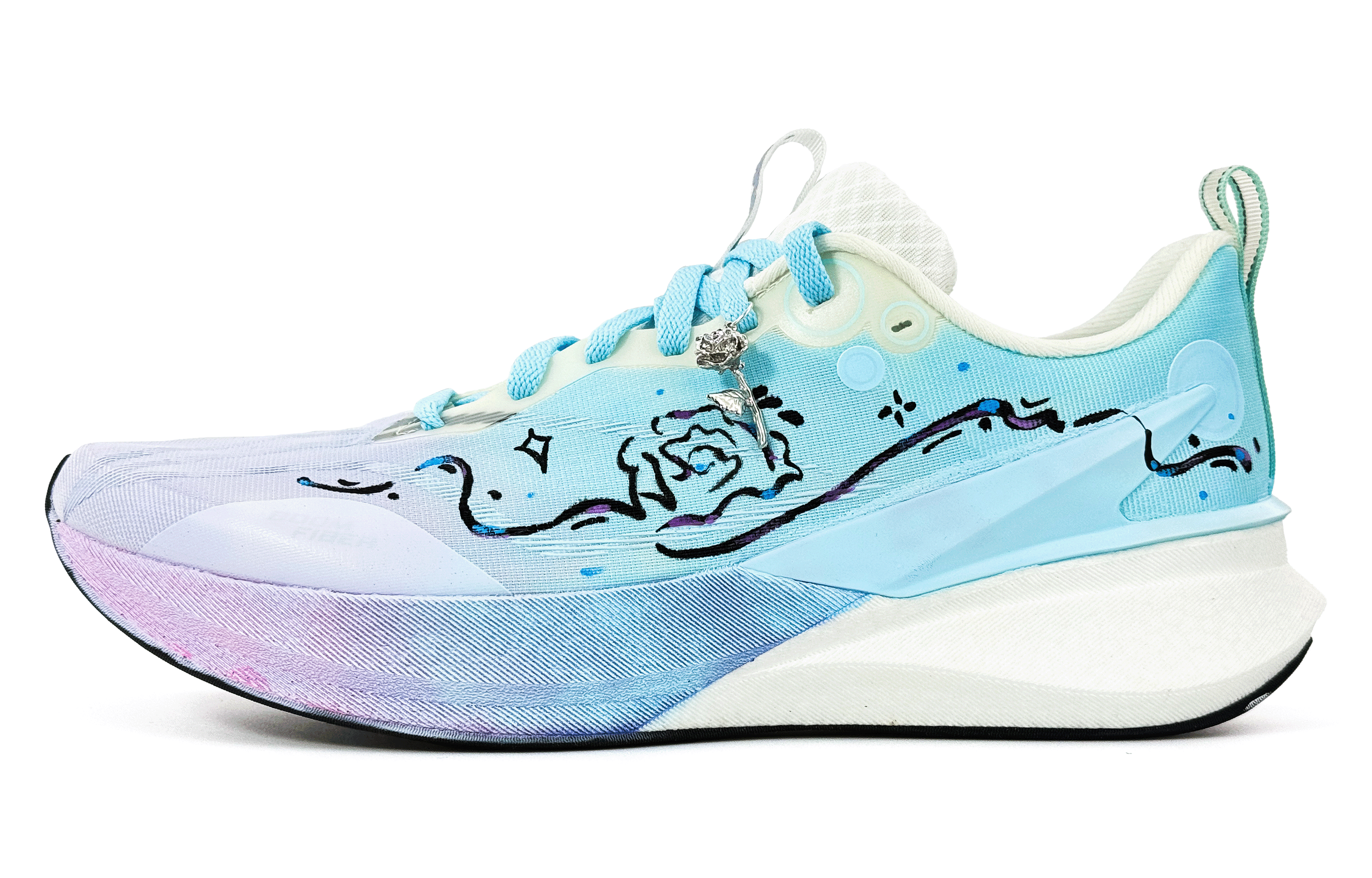 LINING Кроссовки Red Hare 8PRO унисекс низкие синий фиолетовый
LINING Кроссовки Red Hare 8PRO унисекс низкие синий фиолетовый