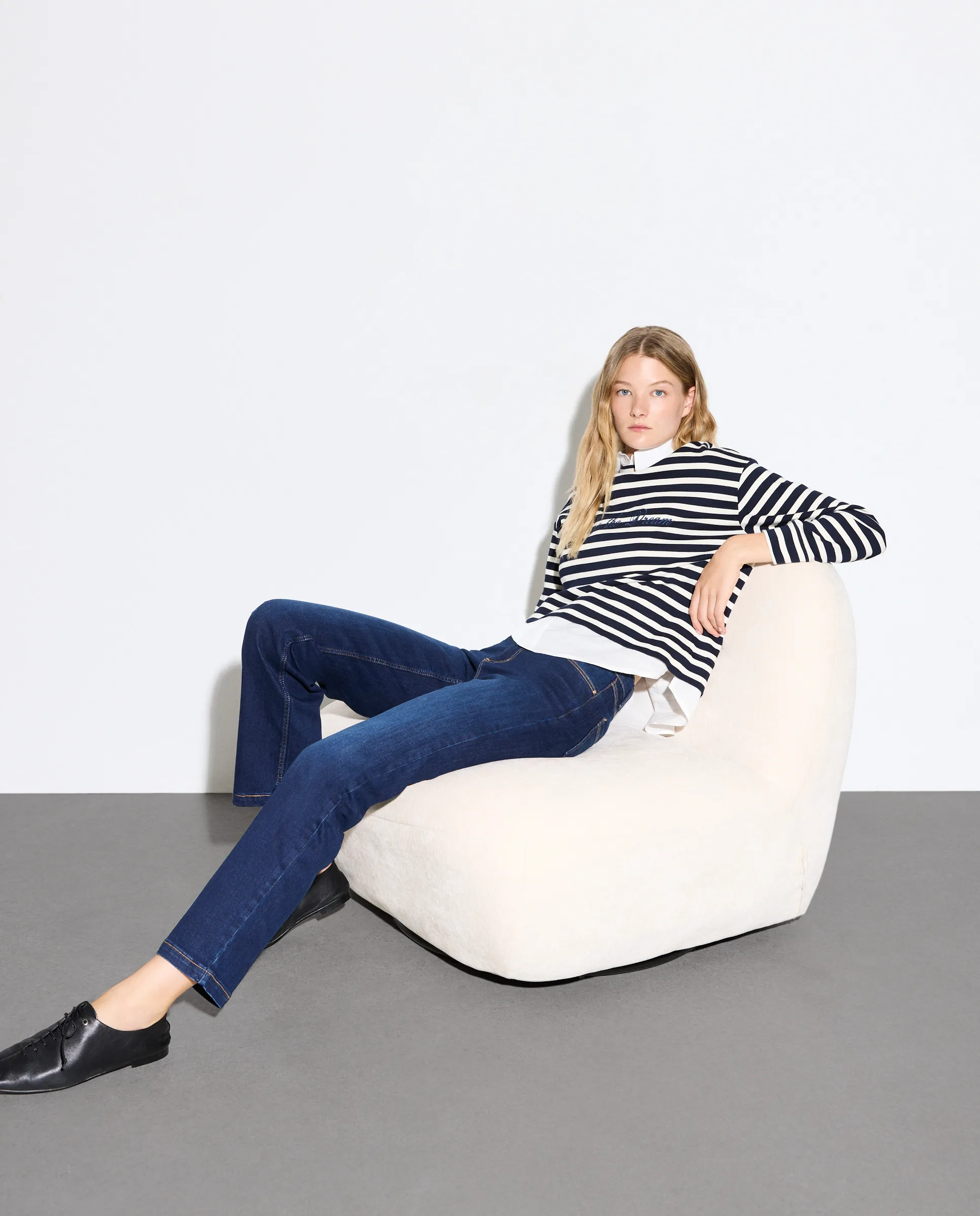 Женская однотонная футболка с длинным рукавом Woman El Corte Inglés, синий
Женская однотонная футболка с длинным рукавом Woman El Corte Inglés, синий