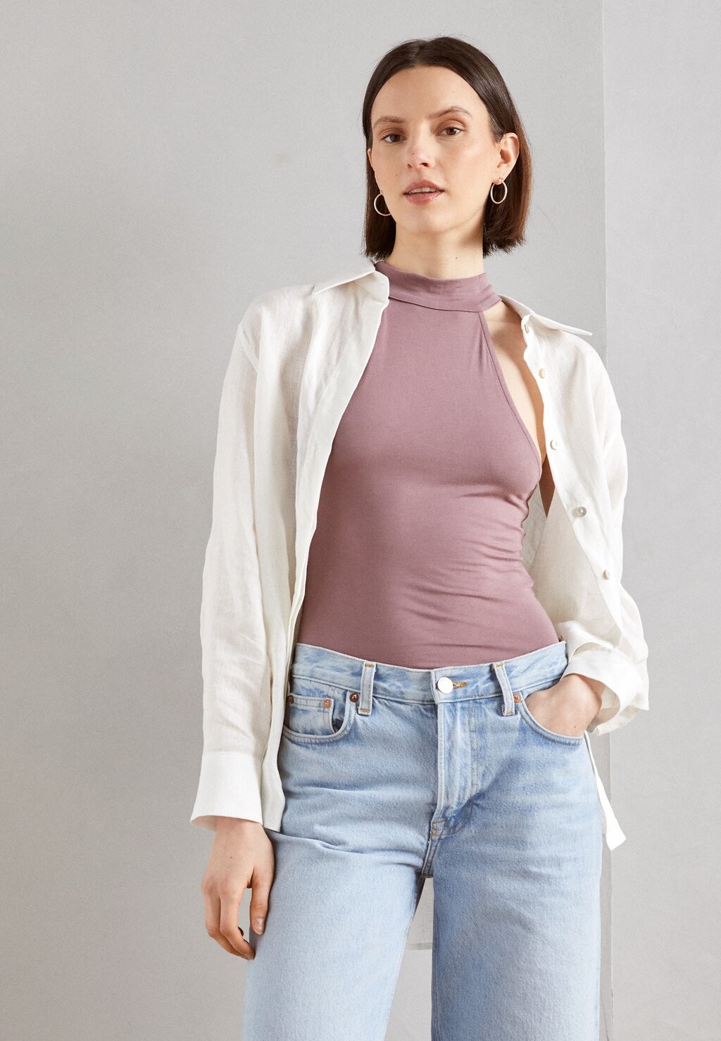 Топ Anna Field, земля
Топ Anna Field, земля