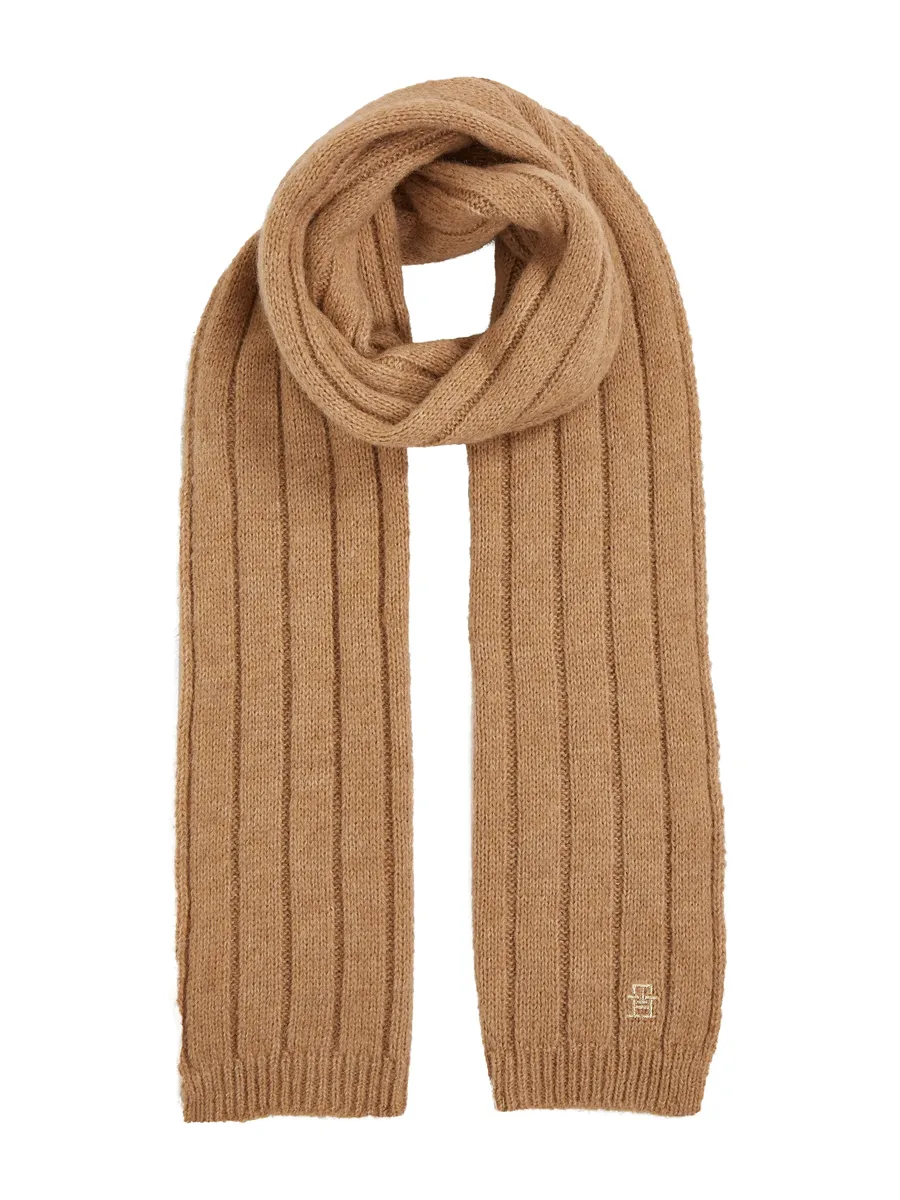 Вязаный шарф Tommy Hilfiger "TH TIMELESS SCARF", шарф в рубчик с монограммой, хаки
Вязаный шарф Tommy Hilfiger "TH TIMELESS SCARF", шарф в рубчик с монограммой, хаки