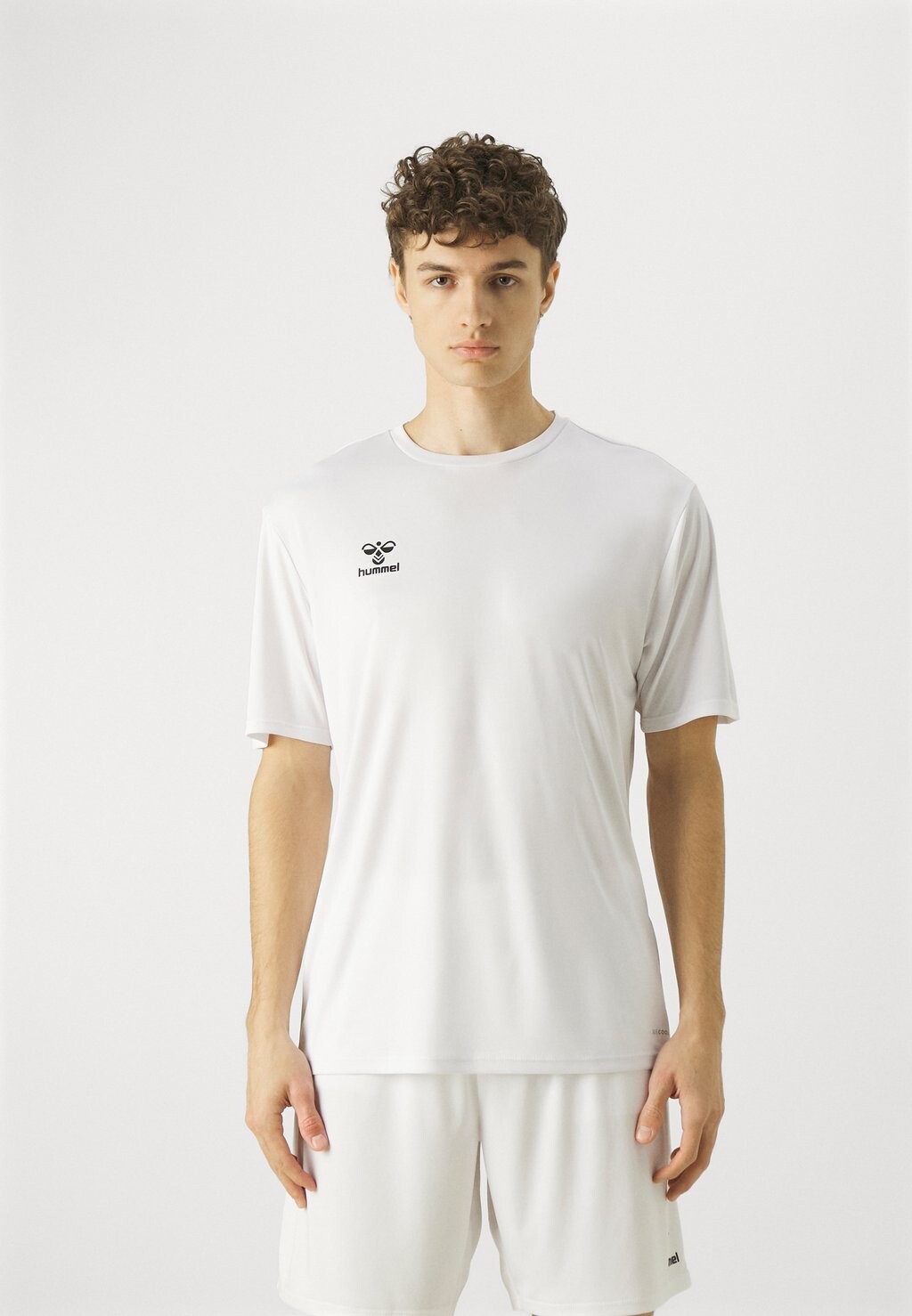 Футболка спортивная Essential Hummel, белый
Футболка спортивная Essential Hummel, белый