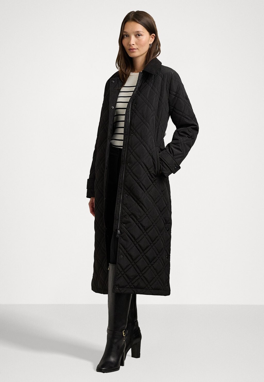 Классическое пальто CORDUROY-TRIM DIAMOND QUILTED MAXI COAT Ralph Lauren, черный
Классическое пальто CORDUROY-TRIM DIAMOND QUILTED MAXI COAT Ralph Lauren, черный