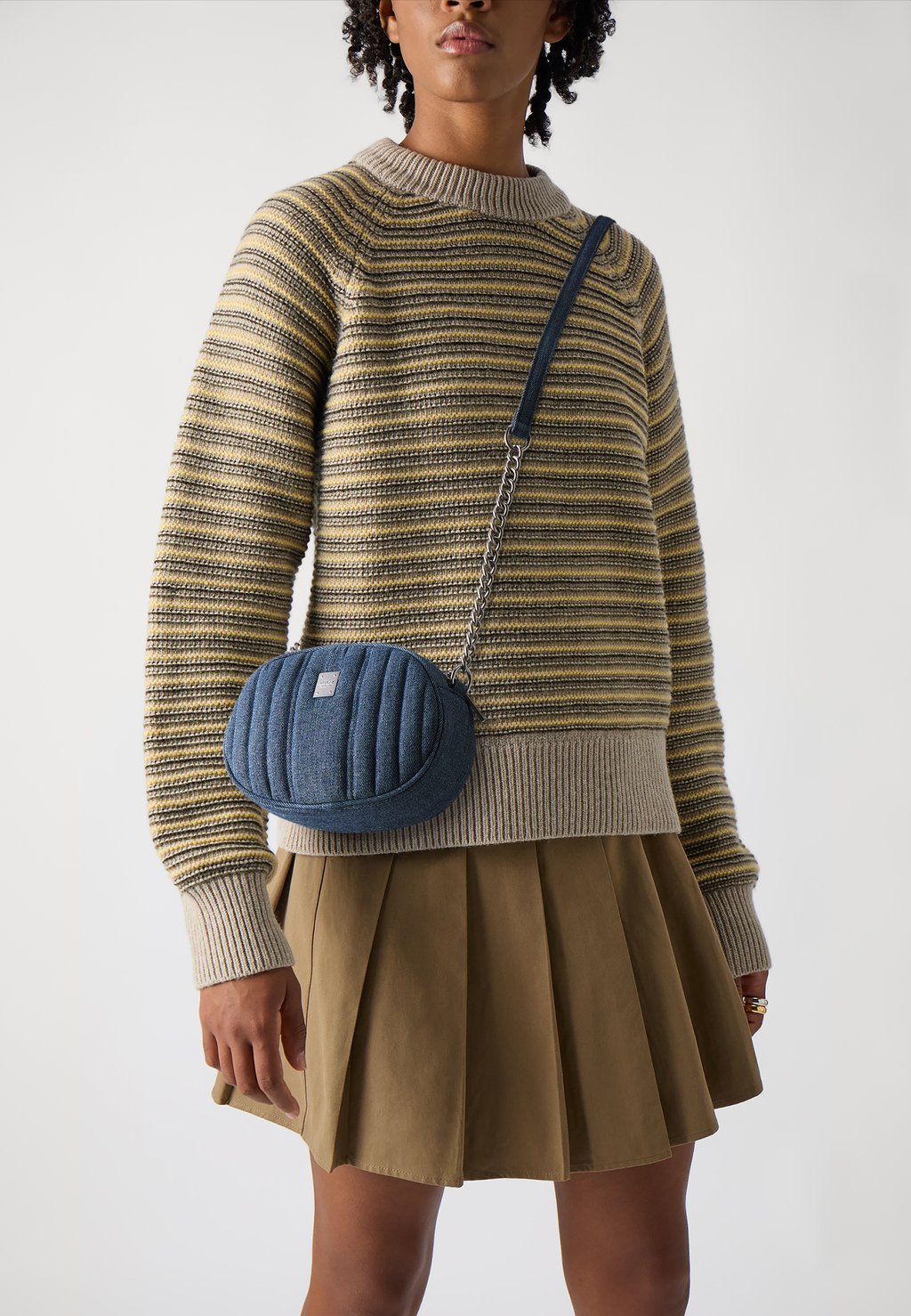 Сумка через плечо Replay, цвет Blu Denim
Сумка через плечо Replay, цвет Blu Denim