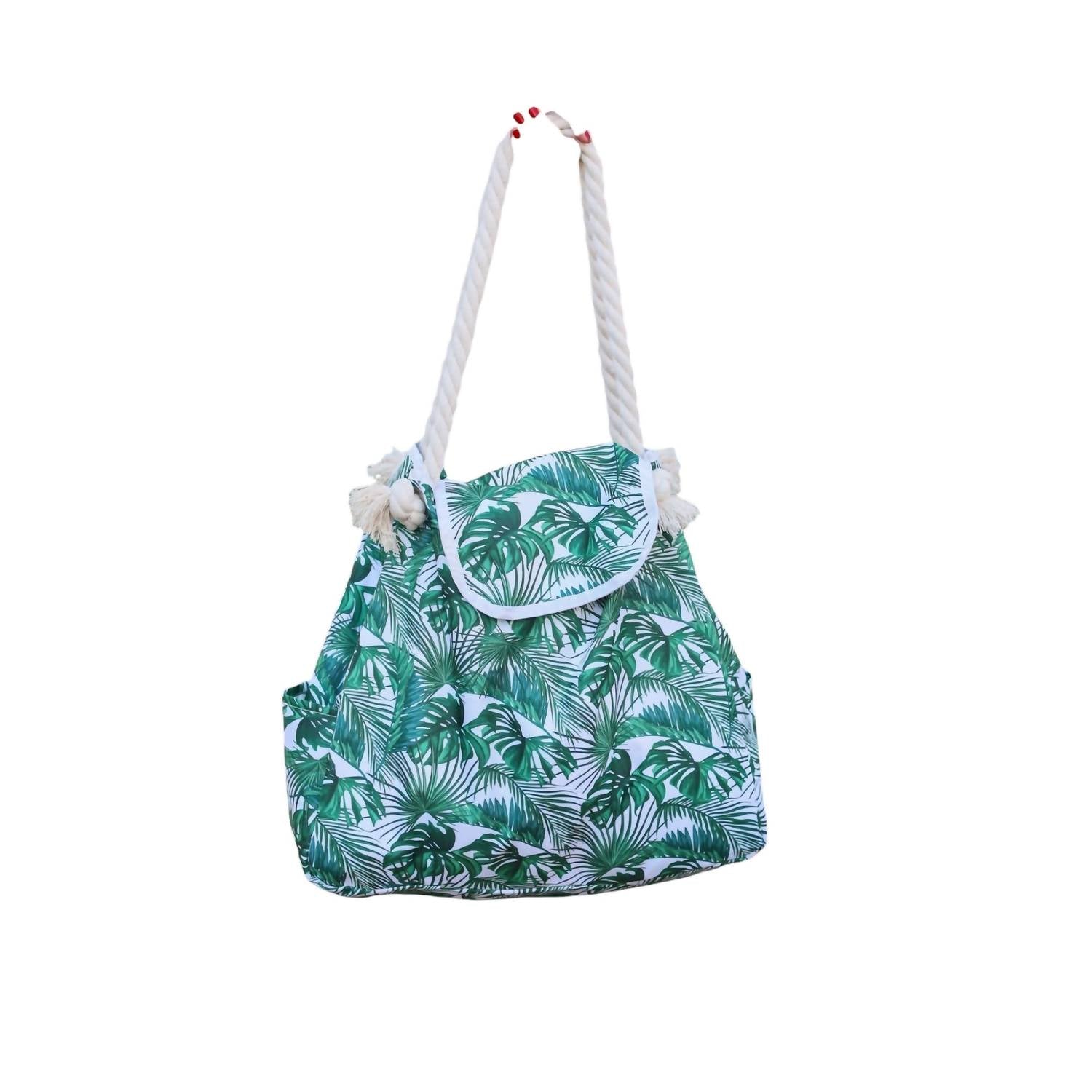 Женская пляжная сумка с ручкой из веревки и верхним клапаном из пальмовых листьев Michelle Mae, цвет palm leaves
Женская пляжная сумка с ручкой из веревки и верхним клапаном из пальмовых листьев Michelle Mae, цвет palm leaves