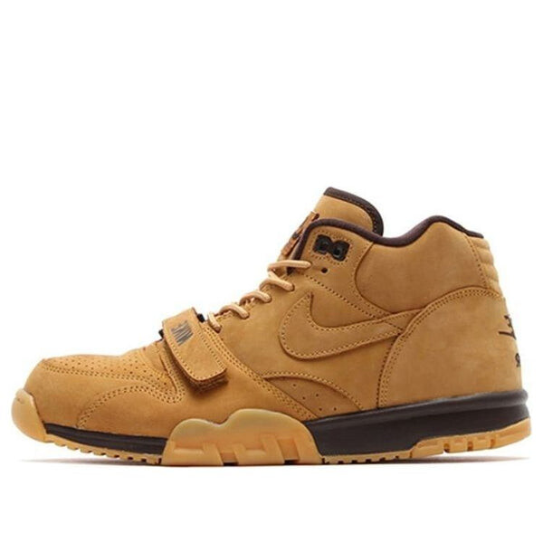 Кроссовки air trainer 1 mid prm qs Nike, коричневый
Кроссовки air trainer 1 mid prm qs Nike, коричневый