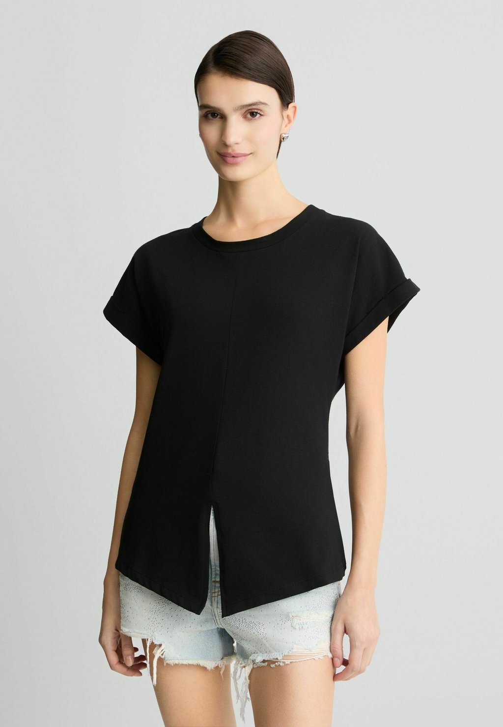 Футболка с принтом LIU JO, черный 
Футболка с принтом LIU JO, черный