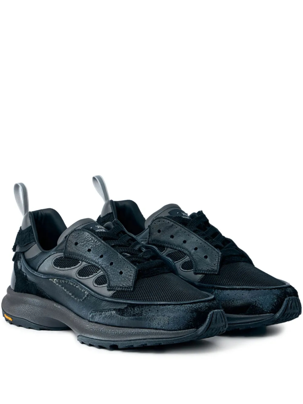 Кожаные кроссовки hidnander, черный
Кожаные кроссовки hidnander, черный