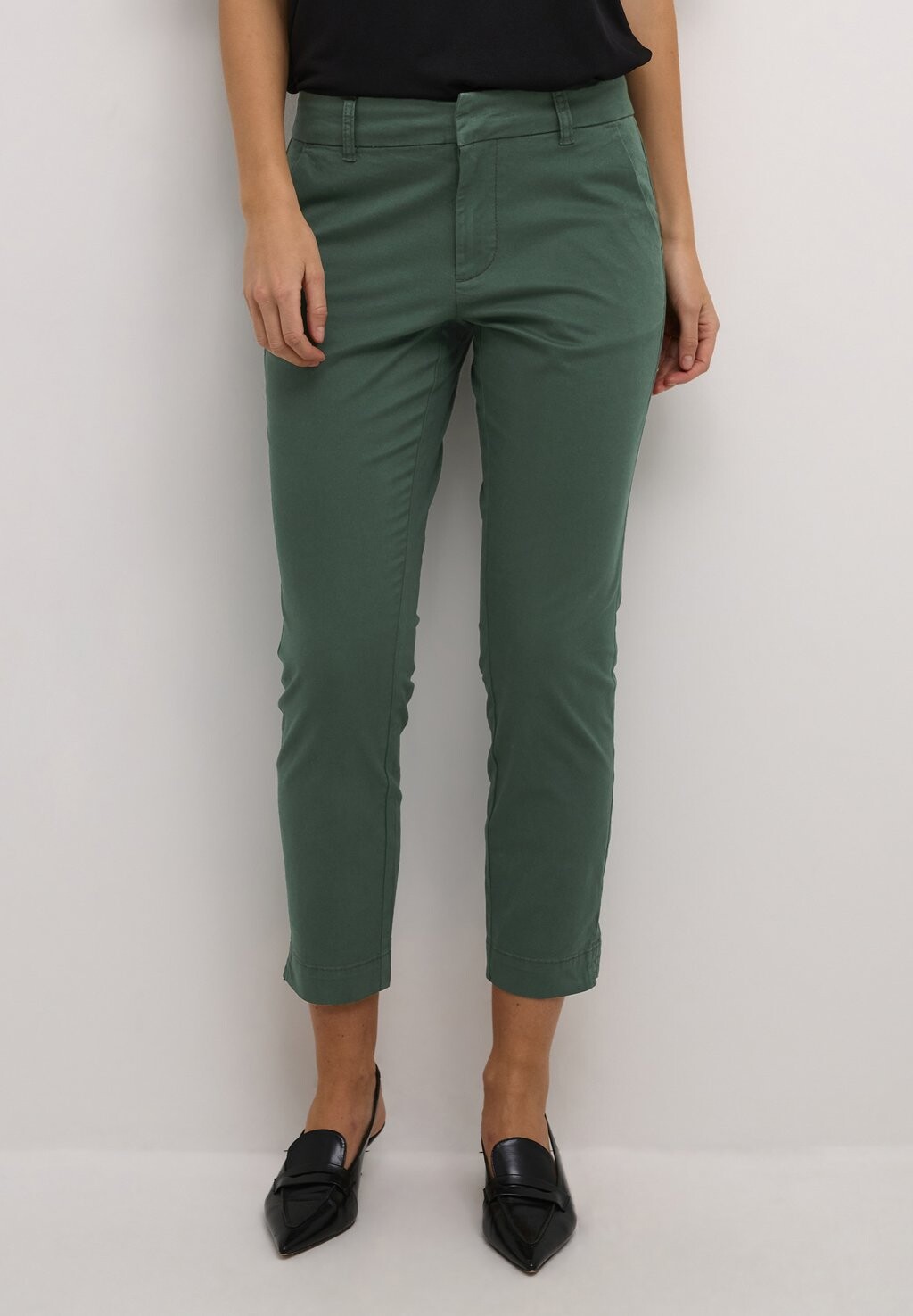 Чиносы METTE Kaffe, зеленый
Чиносы METTE Kaffe, зеленый