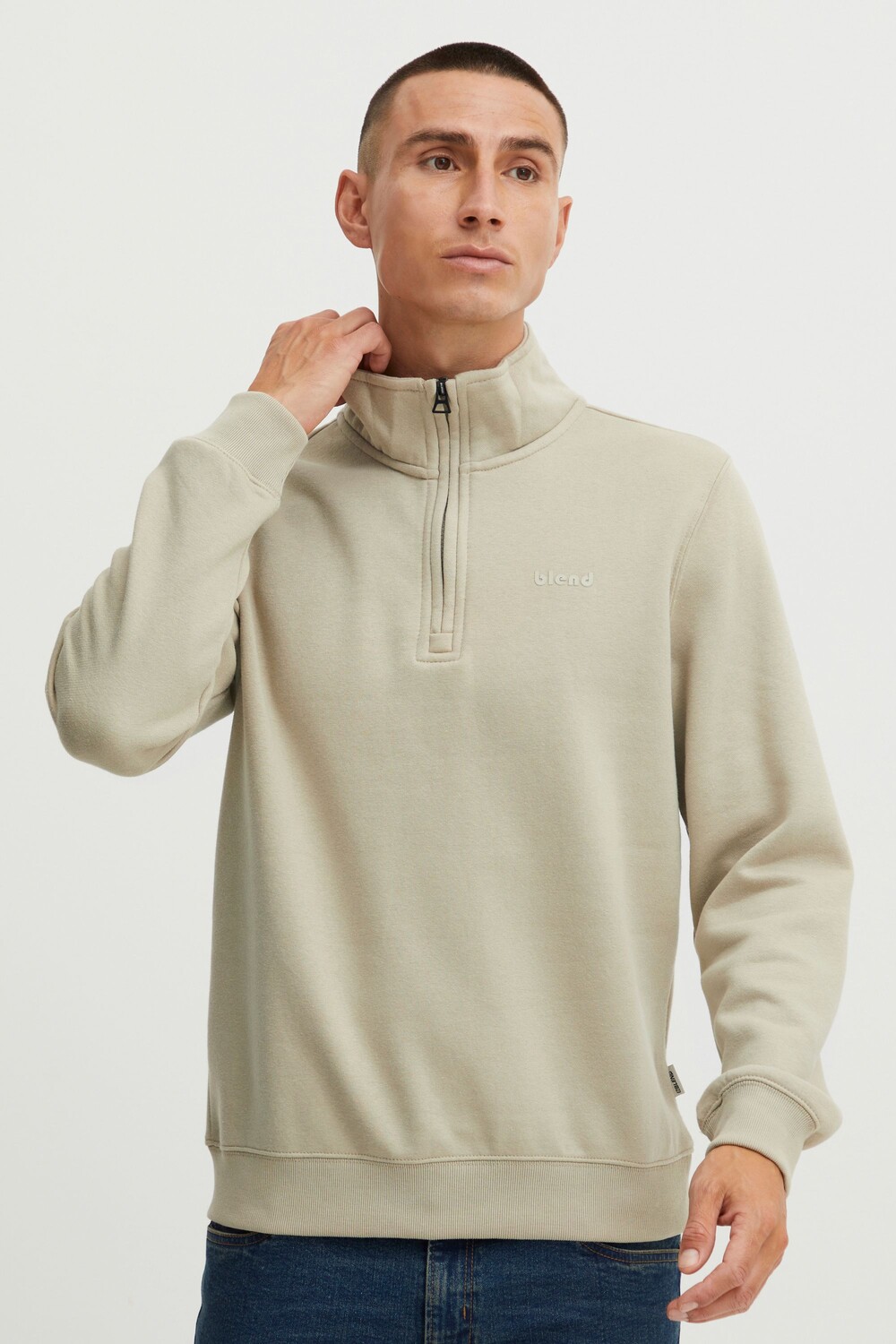 Пуловер BLEND Troyer Halfzip sweatshirt 20714493, натуральный
Пуловер BLEND Troyer Halfzip sweatshirt 20714493, натуральный