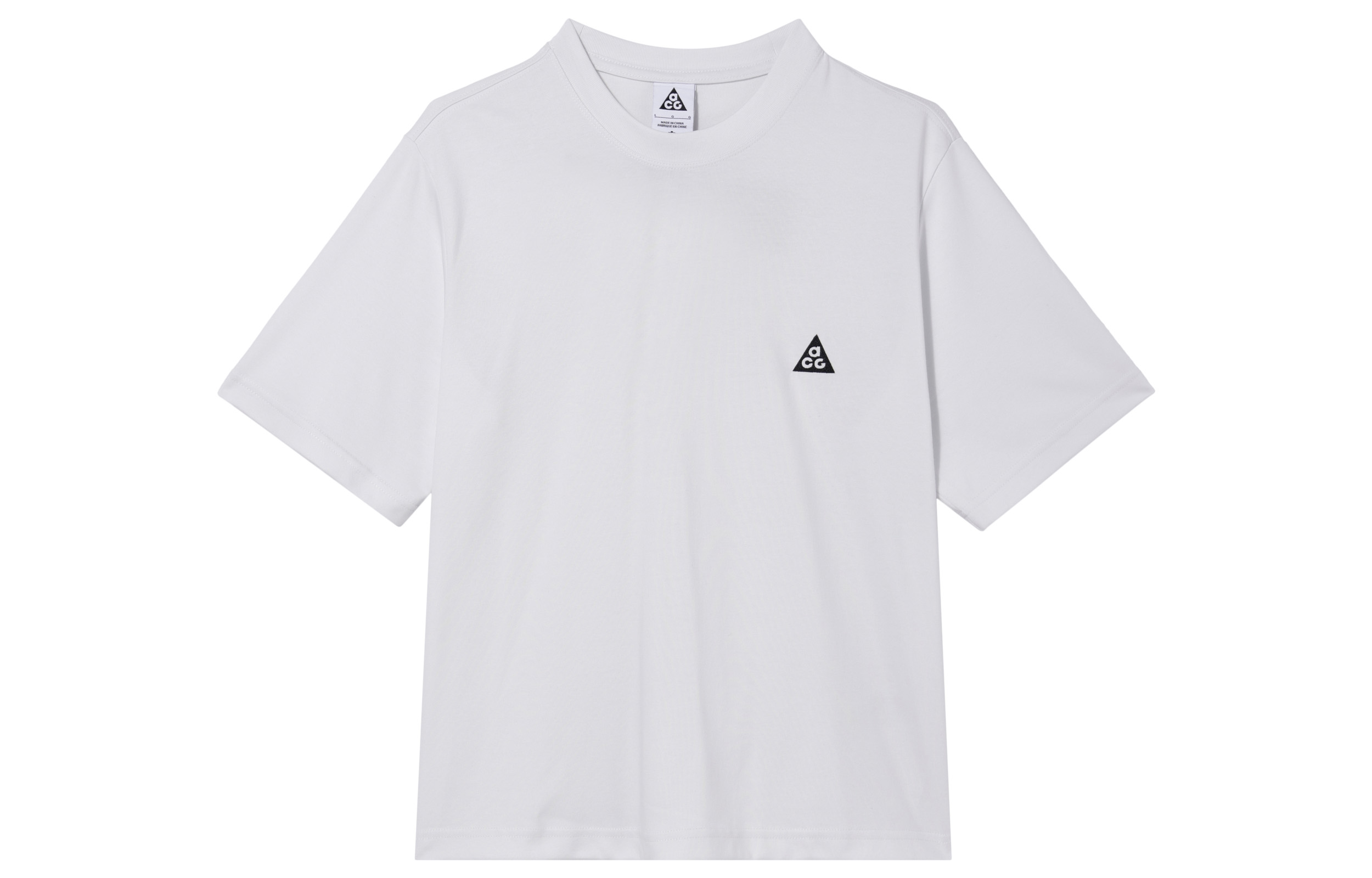 Футболка Nike ACG с рукавом дроп-шоулдер и принтом горного пика в белом цвете
Футболка Nike ACG с рукавом дроп-шоулдер и принтом горного пика в белом цвете