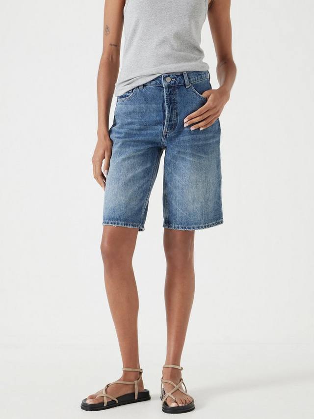 Джинсовые шорты в стиле бойфренд HUSH, Light Blue Authentic
Джинсовые шорты в стиле бойфренд HUSH, Light Blue Authentic