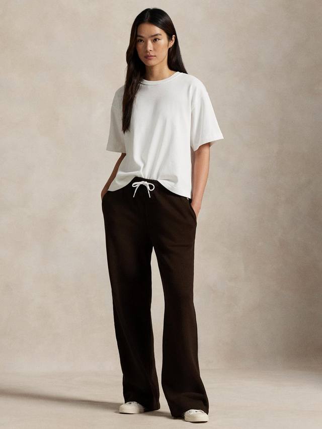 Повседневные брюки-джоггеры с поясом на шнурке и широкими штанинами из флиса Ralph Lauren, Brown
Повседневные брюки-джоггеры с поясом на шнурке и широкими штанинами из флиса Ralph Lauren, Brown