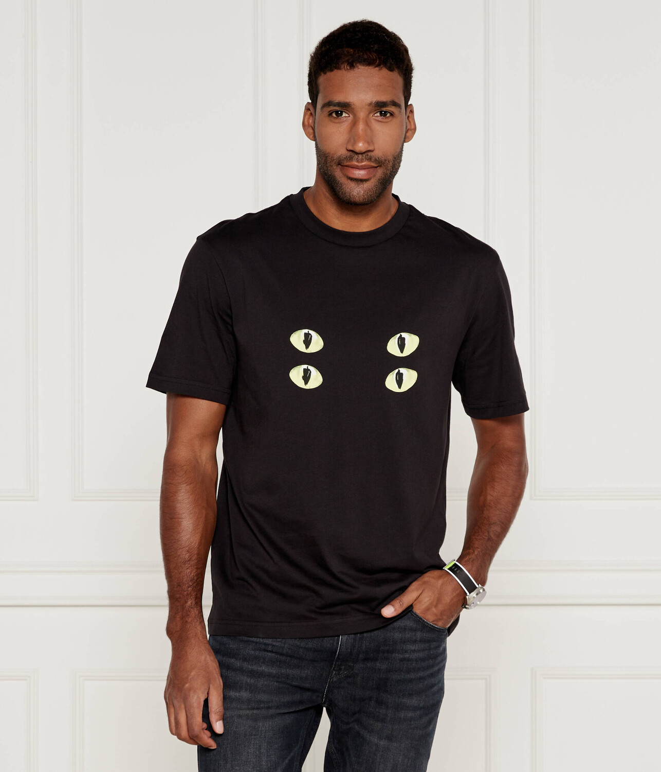 Футболка HUGO Dombreo 50530203 Regular Fit, черный
Футболка HUGO Dombreo 50530203 Regular Fit, черный