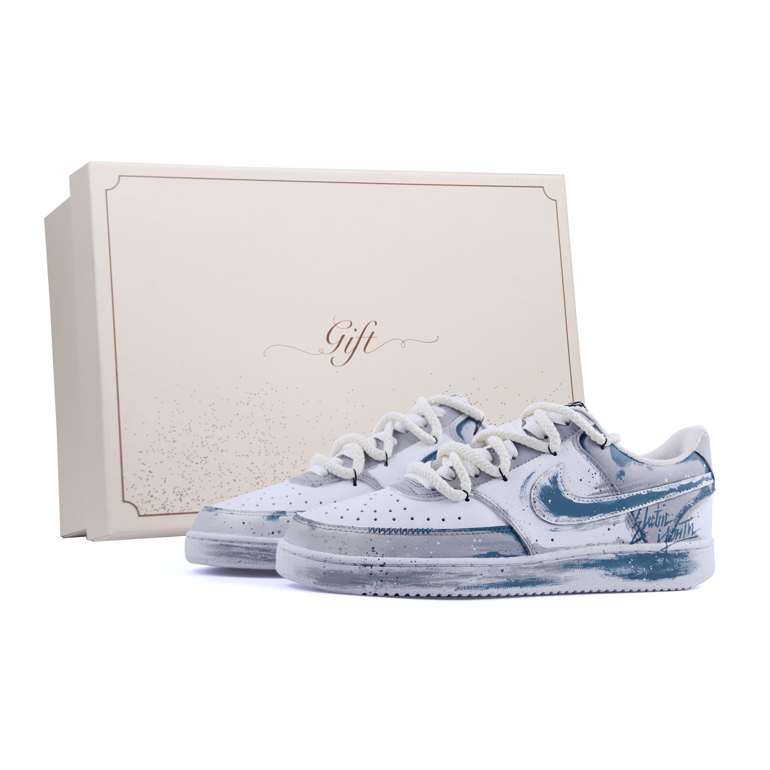 Nike Кроссовки Court Vision 1 Box, сине-серые, устойчивые к истиранию, низкие, для скейтбординга, цвет Blue Gray
Nike Кроссовки Court Vision 1 Box, сине-серые, устойчивые к истиранию, низкие, для скейтбординга, цвет Blue Gray