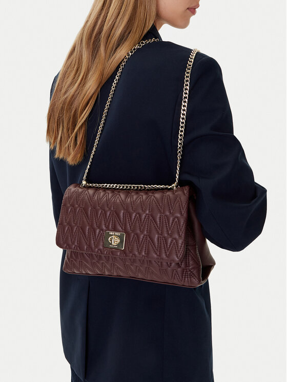 Сумка CEO-MILA-S23788-4 Nine West, красный
Сумка CEO-MILA-S23788-4 Nine West, красный