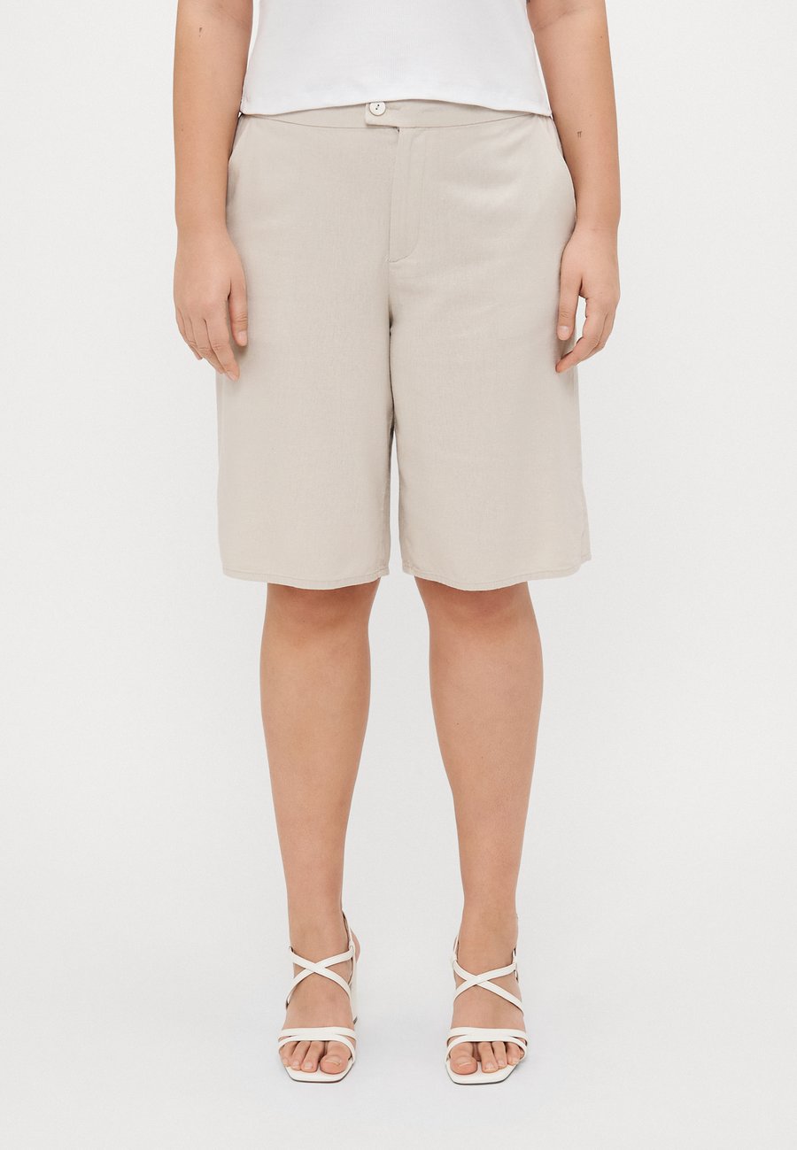 Шорты ONLY Carmakoma CARCARO, Pumice Stone/Beige
Шорты ONLY Carmakoma CARCARO, Pumice Stone/Beige