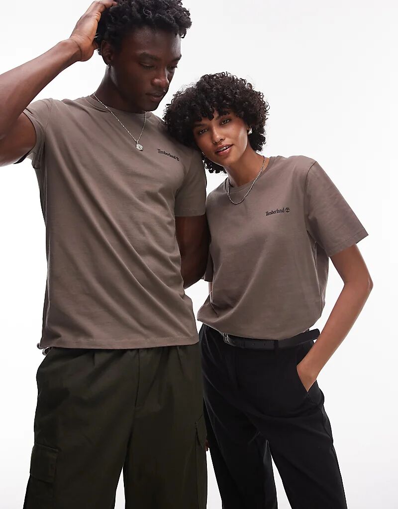 Футболка Timberland с маленьким логотипом на груди, коричневого цвета
Футболка Timberland с маленьким логотипом на груди, коричневого цвета