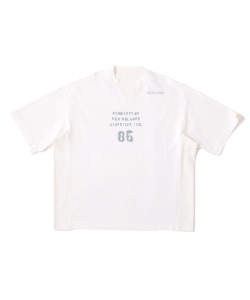 Футболка с графическим принтом, свободного кроя New Balance, кремовый
Футболка с графическим принтом, свободного кроя New Balance, кремовый