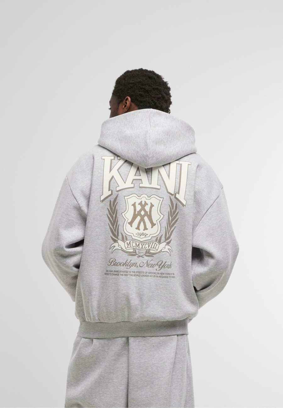 Толстовка Karl Kani Zip-up sweatshirt, Grey Melange/Mottled Grey
Толстовка Karl Kani Zip-up sweatshirt, Grey Melange/Mottled Grey