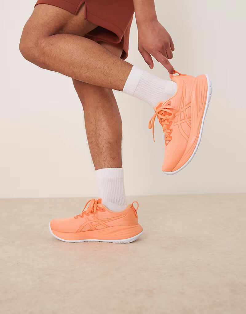 Кроссовки для бега Asics Gel-Cumulus 27 lite-show в цветах lite-show и mojave
Кроссовки для бега Asics Gel-Cumulus 27 lite-show в цветах lite-show и mojave