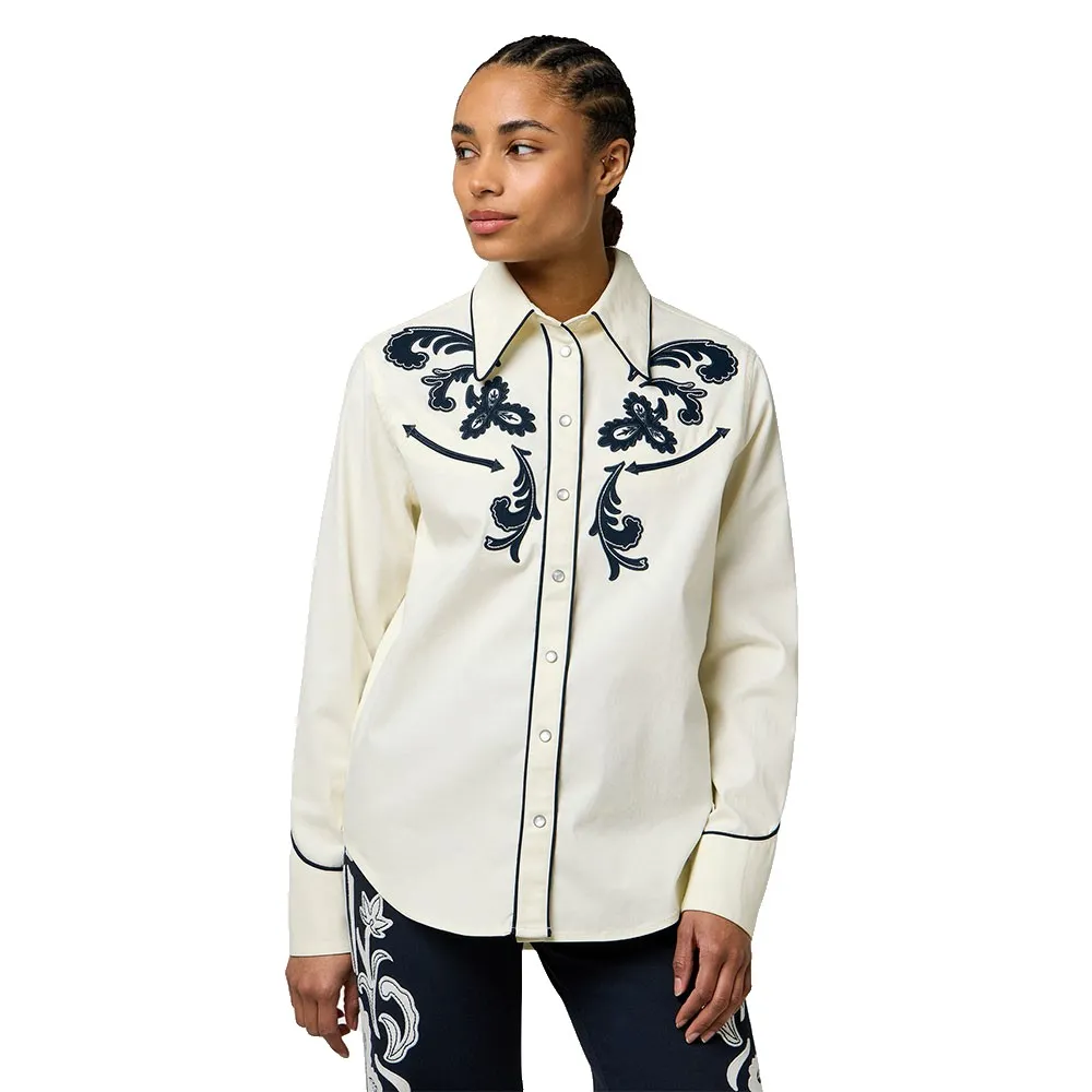 Рубашка с длинным рукавом Wrangler Applique Regular Fit, белый
Рубашка с длинным рукавом Wrangler Applique Regular Fit, белый