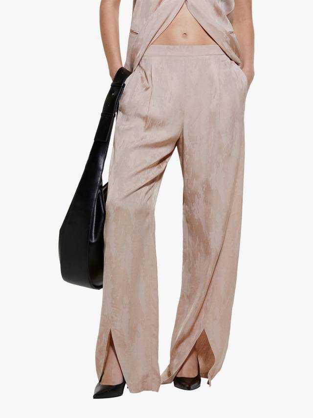 Широкие брюки из льняной смеси с разрезами SISLEY, кремовый
Широкие брюки из льняной смеси с разрезами SISLEY, кремовый