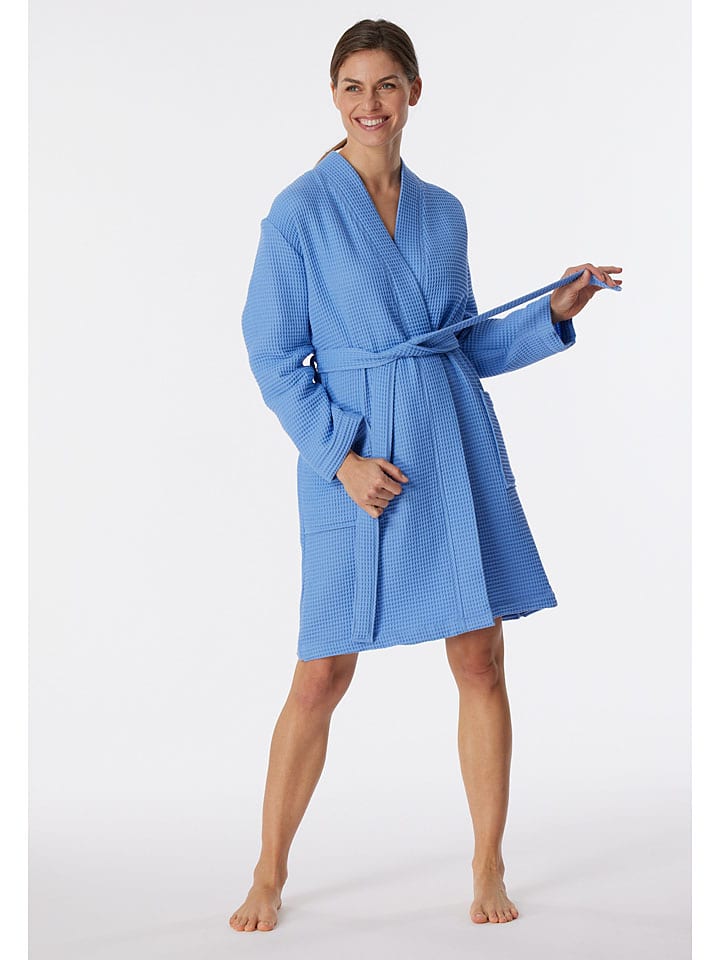 Schiesser Халат светло-голубого цвета
Schiesser Халат светло-голубого цвета