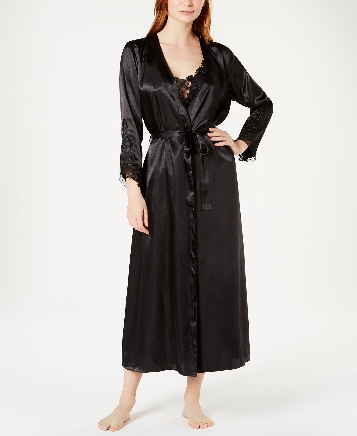 Атласное платье с отделкой Venise Stella и отдельные халаты Flora by Flora Nikrooz, черный
Атласное платье с отделкой Venise Stella и отдельные халаты Flora by Flora Nikrooz, черный