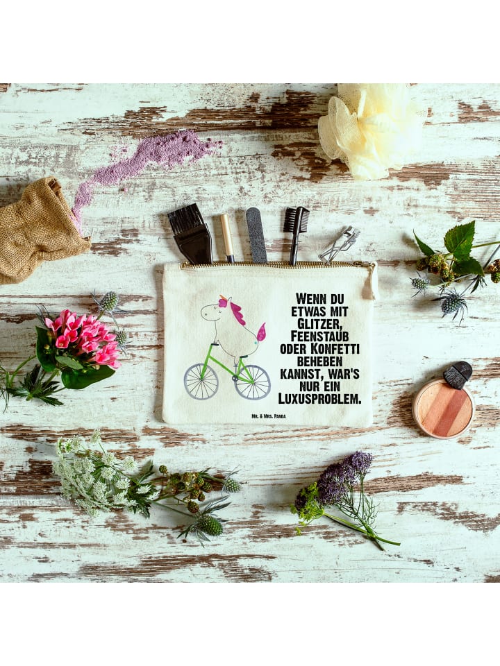 Mr. & Mrs. Panda Сумка-шоппер с изображением единорога-велосипедиста и надписью белого цвета
Mr. & Mrs. Panda Сумка-шоппер с изображением единорога-велосипедиста и надписью белого цвета