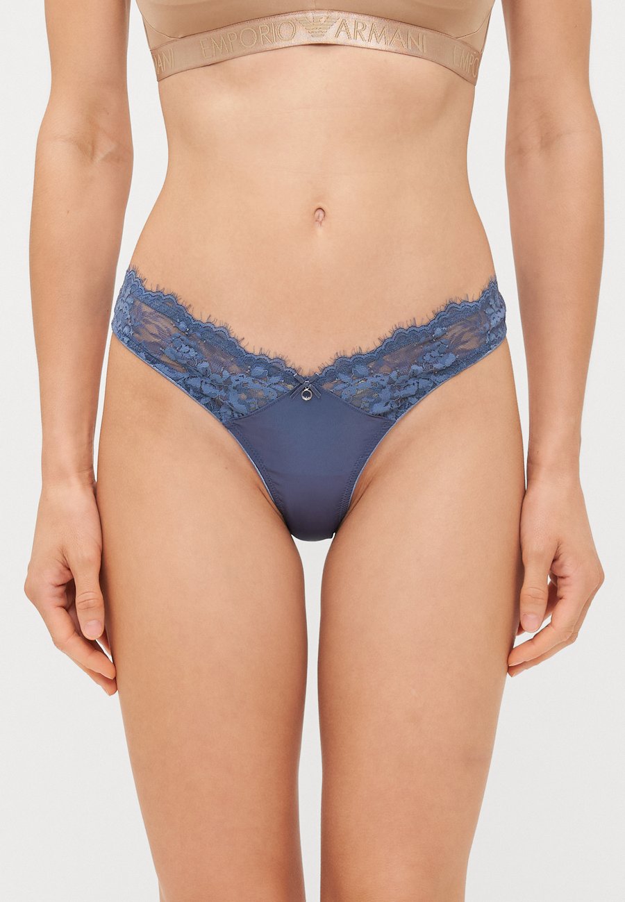 Брифы Emporio Armani V BRAZILIAN, Vintage Indigo/Blue
Брифы Emporio Armani V BRAZILIAN, Vintage Indigo/Blue