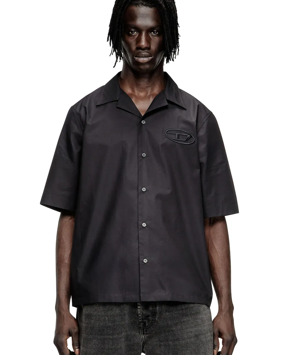 Футболка DIESEL мужская с коротким рукавом и рельефной вышивкой логотипа Diesel, черный
Футболка DIESEL мужская с коротким рукавом и рельефной вышивкой логотипа Diesel, черный