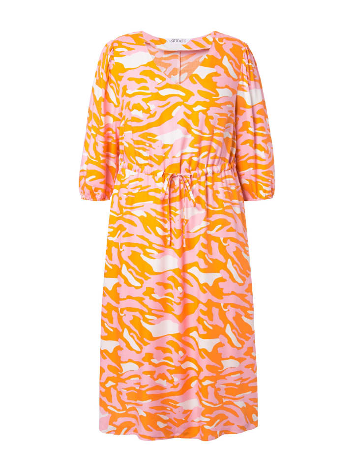 Платье до колена Studio Untold
Платье до колена Studio Untold