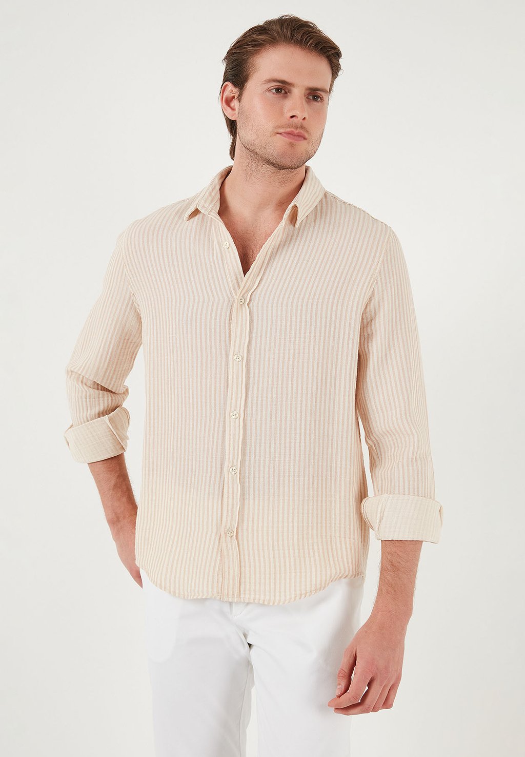 Рубашка REGULAR FIT Buratti, светло-коричневый
Рубашка REGULAR FIT Buratti, светло-коричневый