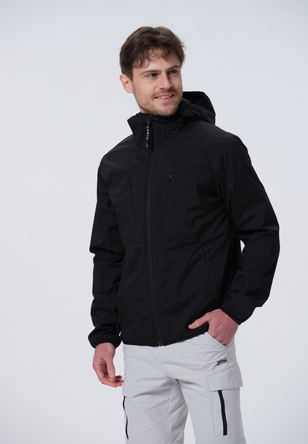 Куртка софтшелл ANTOILA Luhta, черный 
Куртка софтшелл ANTOILA Luhta, черный