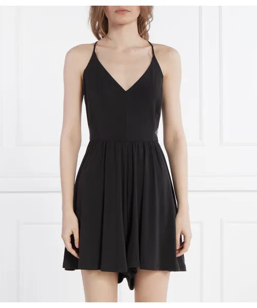 Комбинезон до щиколотки Regular fit Calvin Klein Jeans, серый
Комбинезон до щиколотки Regular fit Calvin Klein Jeans, серый