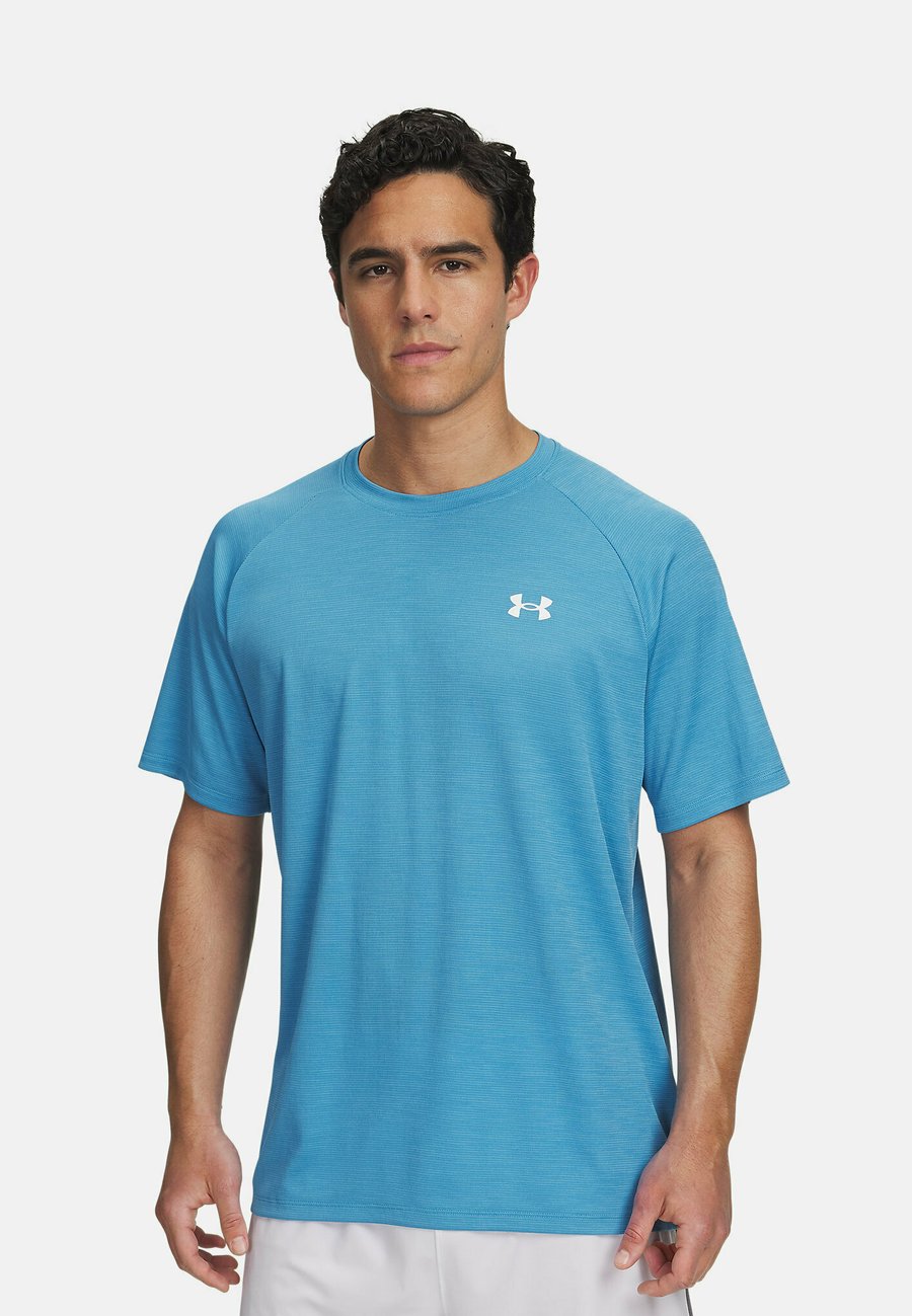 Футболка Under Armour SHORT-SLEEVES TECH TEXTURED, Ether Blue /Blue, Красный, Футболка Under Armour SHORT-SLEEVES TECH TEXTURED, Ether Blue /Blue
Футболка Under Armour SHORT-SLEEVES TECH TEXTURED, Ether Blue /Blue, Красный, Футболка Under Armour SHORT-SLEEVES TECH TEXTURED, Ether Blue /Blue