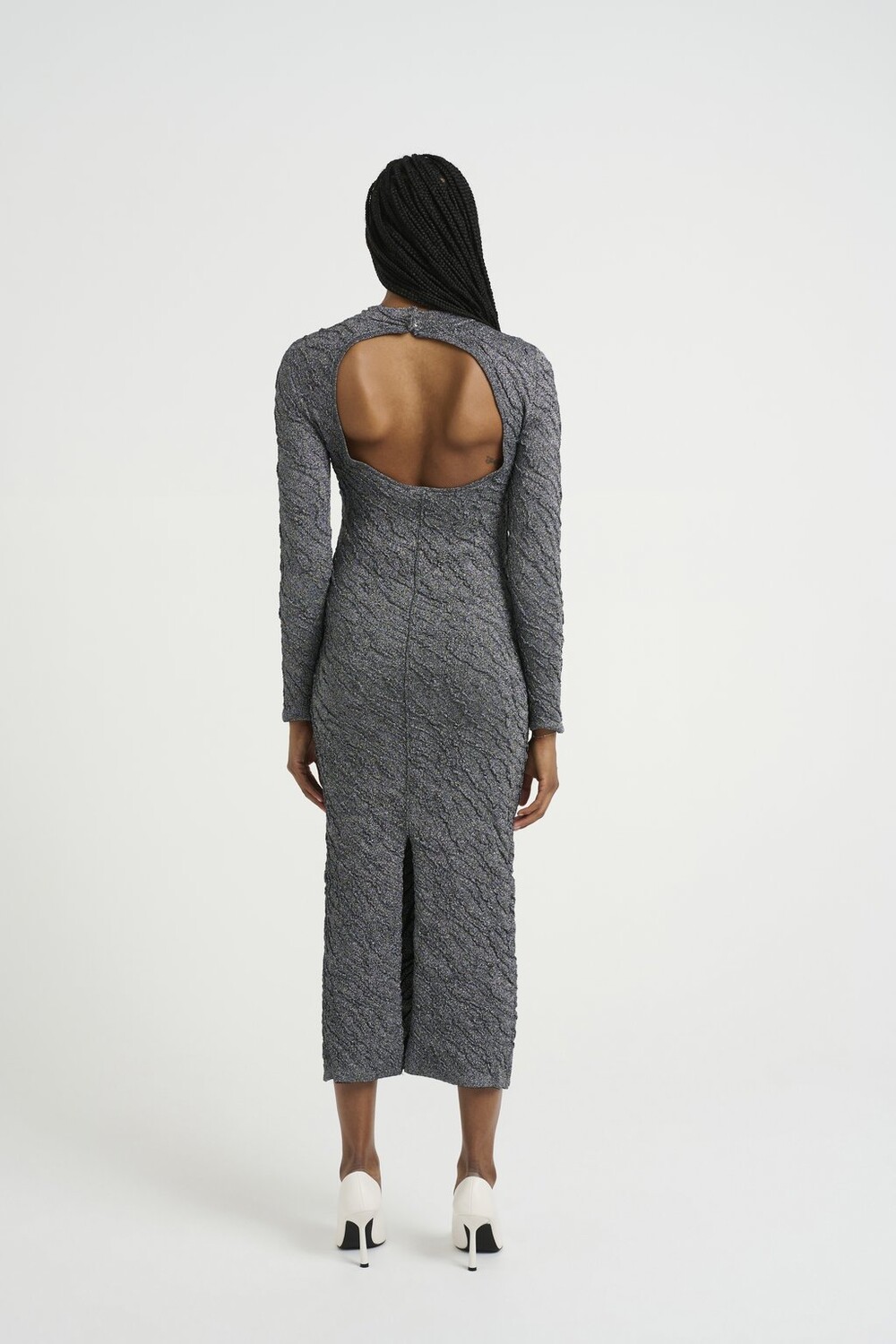 Платье-джемпер PILLA DRESS Gestuz, черный металлик
Платье-джемпер PILLA DRESS Gestuz, черный металлик