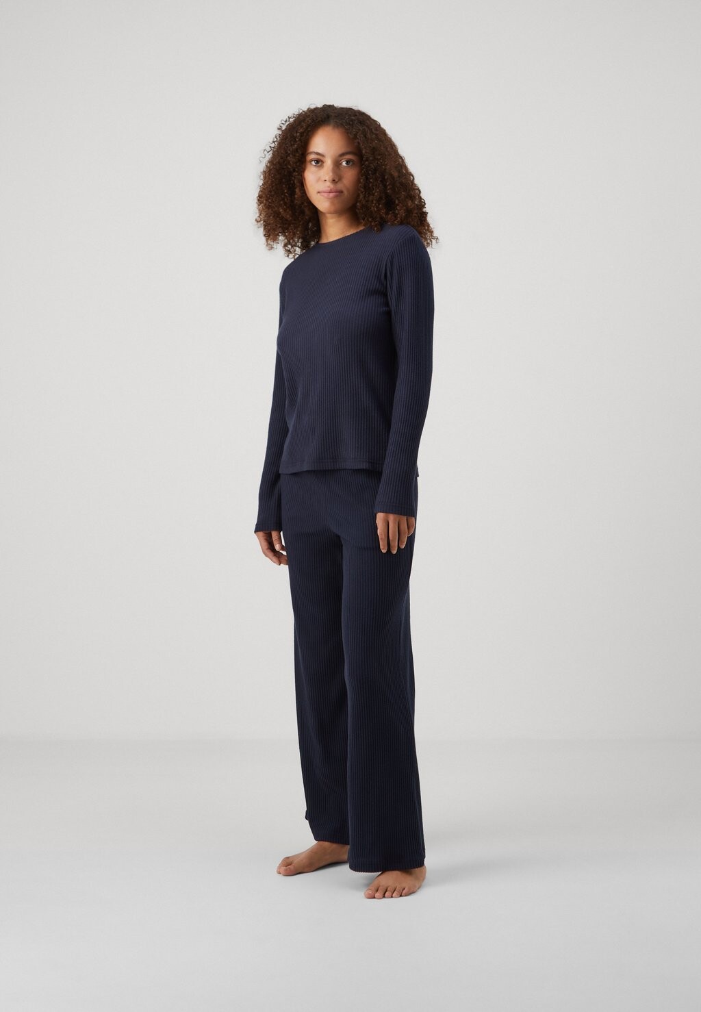 Пижамный комплект Anna Field, синий
Пижамный комплект Anna Field, синий