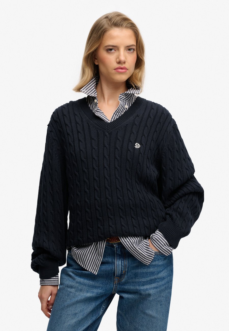Джемпер Superdry & Co OVERSIZED V NECK, Eclipse Navy/Blue
Джемпер Superdry & Co OVERSIZED V NECK, Eclipse Navy/Blue